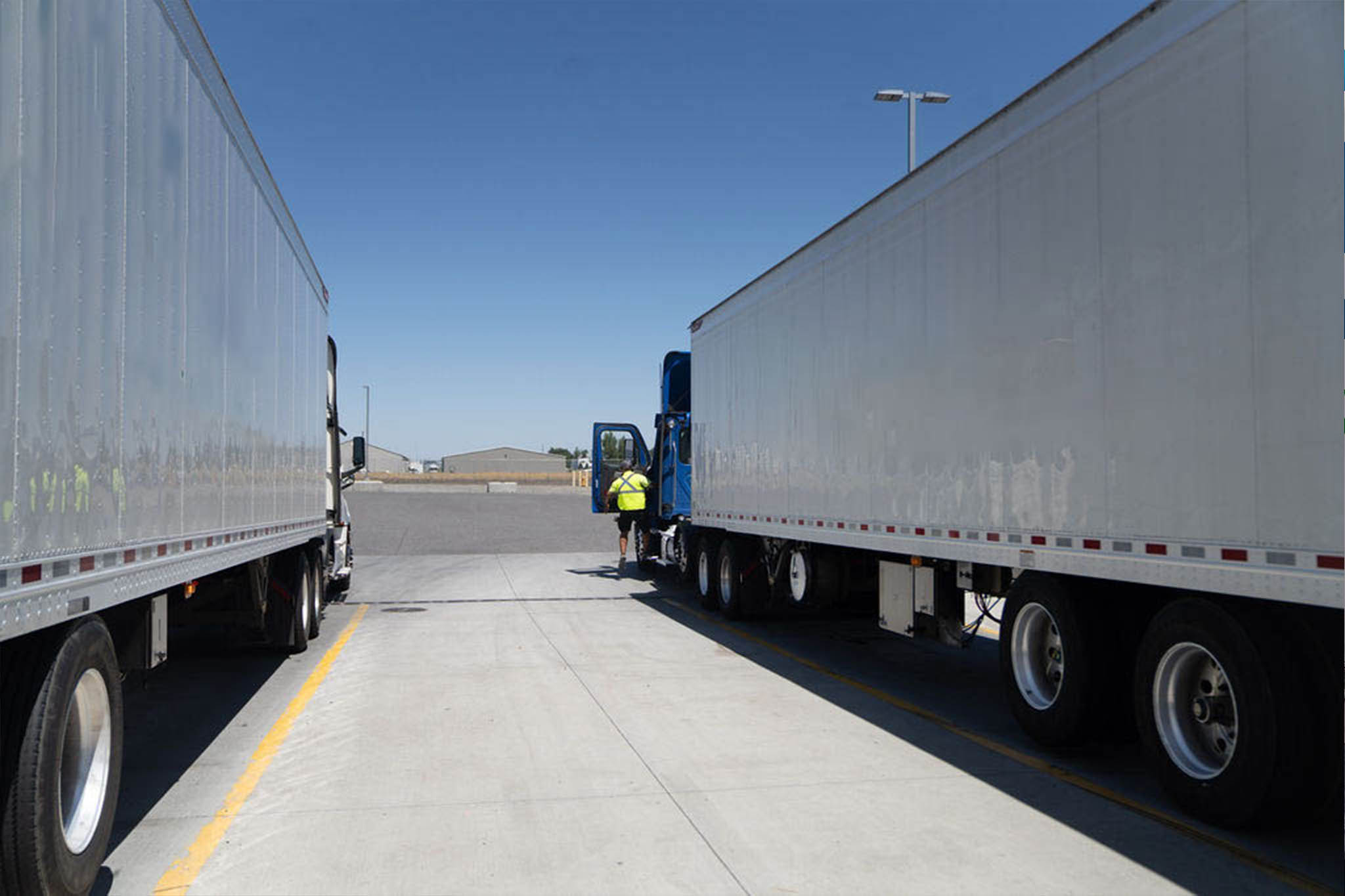 Two Airsun Express trucks