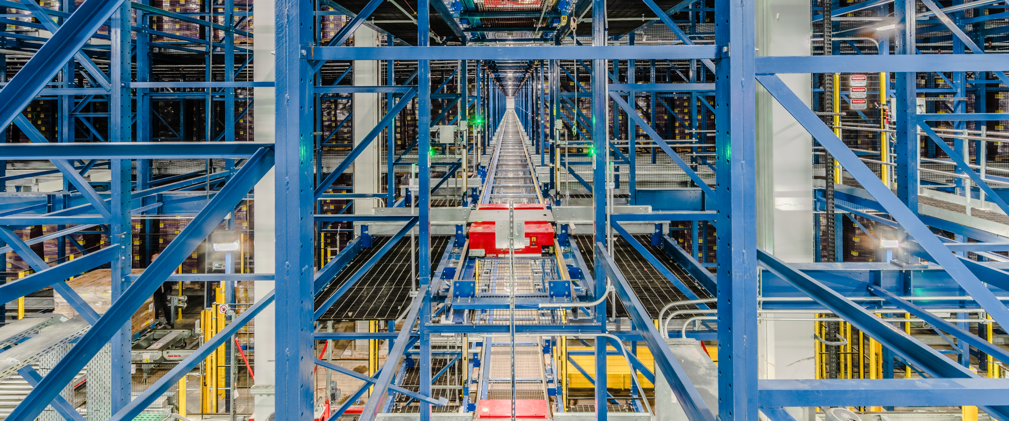 Interior photo of automated Airsun Express cold storage facility.